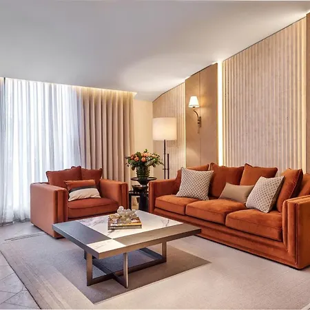 Hotel Vakko And
