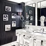 Hotel Vakko And